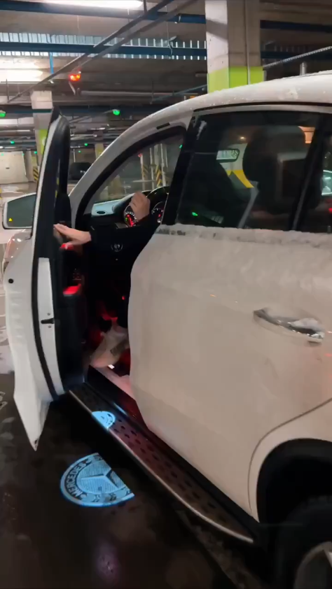 Hay làm seri clip giống vậy ta